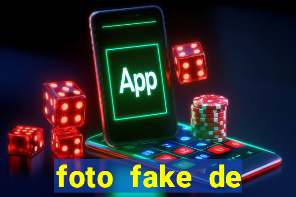 foto fake de mulher no espelho